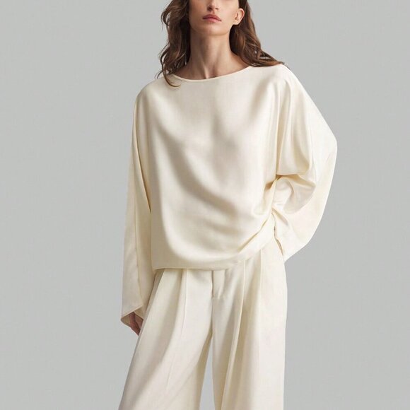 Apricot Casual Women's satin-like loose fitted blouse - Picture 6 of 7